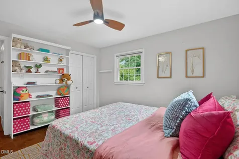 2007 Seneca Drive Raleigh NC 27604