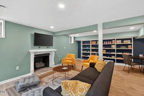 2007 Seneca Drive Raleigh NC 27604