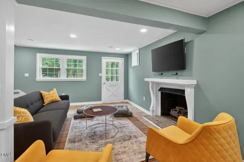 2007 Seneca Drive Raleigh NC 27604