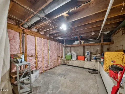 2007 Seneca Drive Raleigh NC 27604