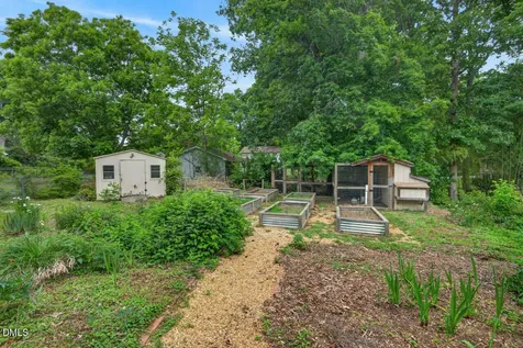 2007 Seneca Drive Raleigh NC 27604