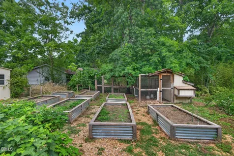 2007 Seneca Drive Raleigh NC 27604