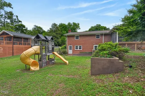 2007 Seneca Drive Raleigh NC 27604