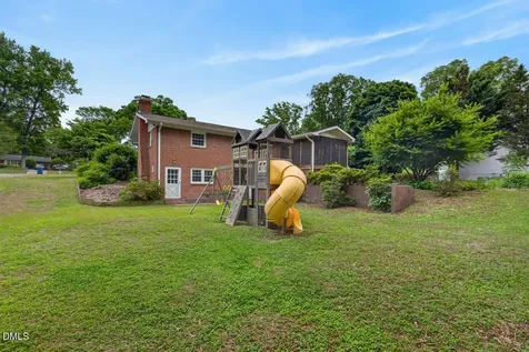 2007 Seneca Drive Raleigh NC 27604