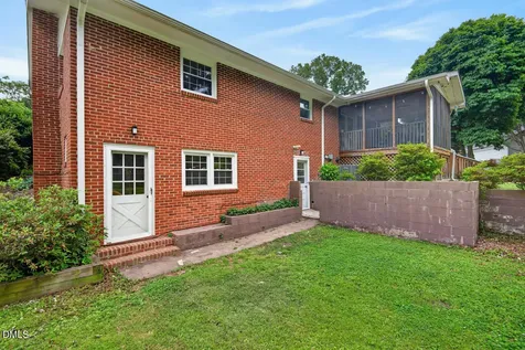 2007 Seneca Drive Raleigh NC 27604