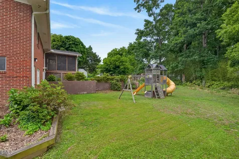 2007 Seneca Drive Raleigh NC 27604