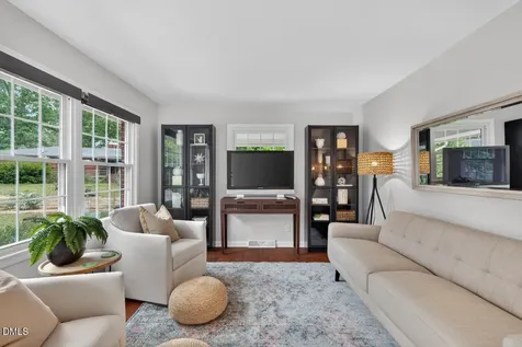 2007 Seneca Drive Raleigh NC 27604