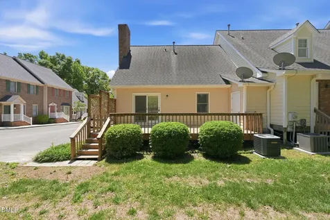1121 Sherwood Drive Burlington NC 27215