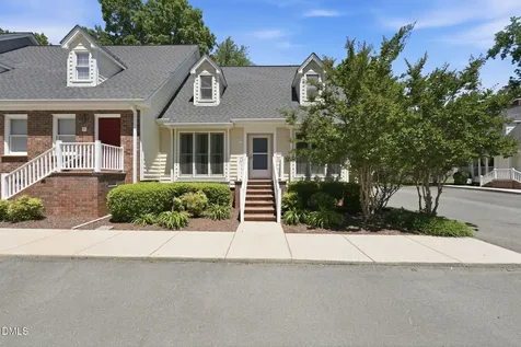 1121 Sherwood Drive Burlington NC 27215