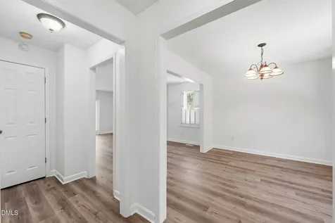 1121 Sherwood Drive Burlington NC 27215