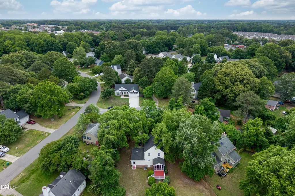 604 Vannoy Place Fuquay Varina NC 27526