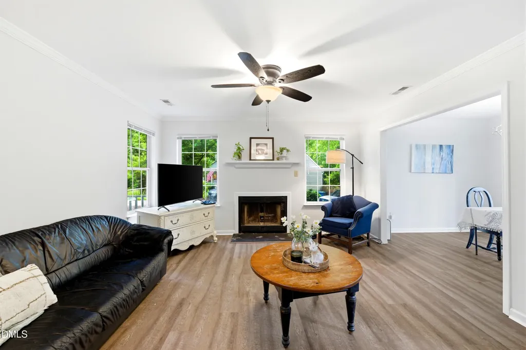 604 Vannoy Place Fuquay Varina NC 27526