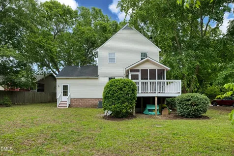 604 Vannoy Place Fuquay Varina NC 27526