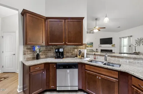 20 Deep Clay Circle Angier NC 27501