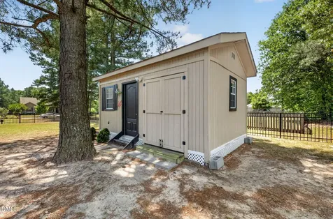 20 Deep Clay Circle Angier NC 27501