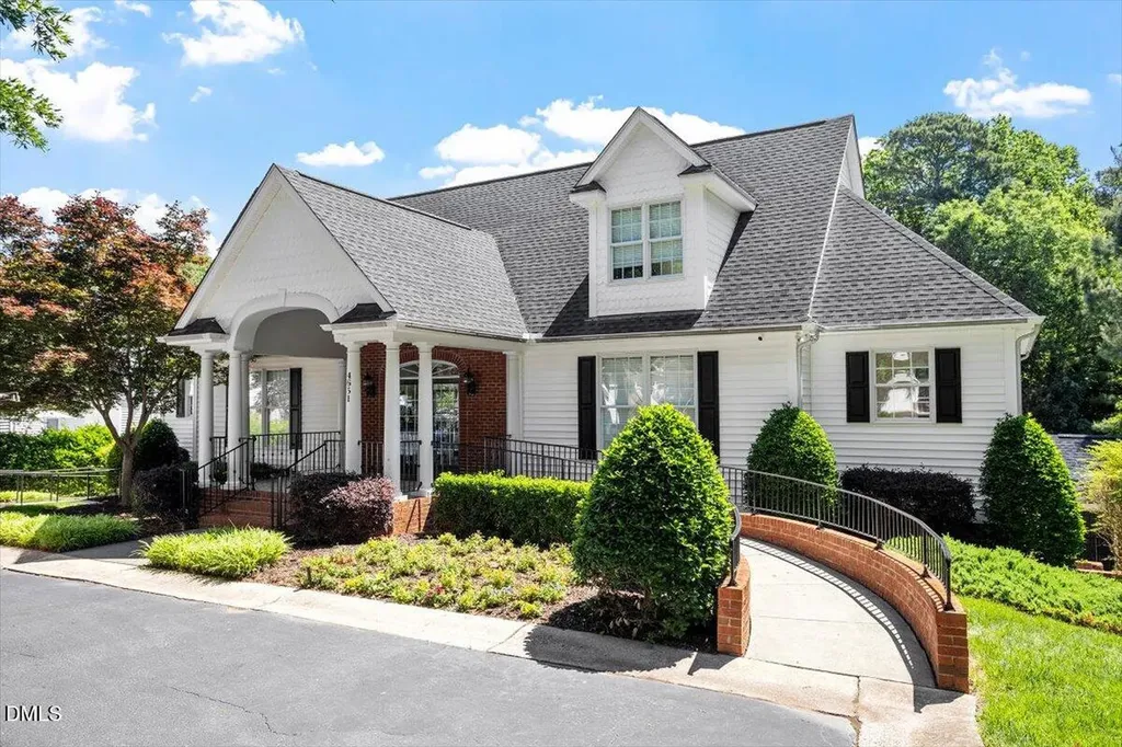 5304 Goldenglow Way Raleigh NC 27606