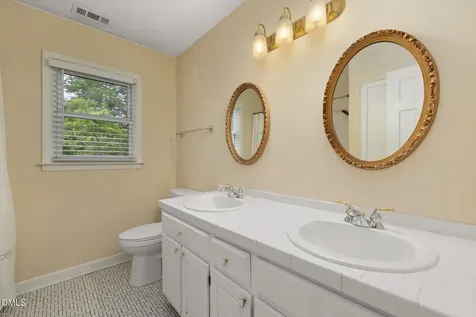 3209 Marie Drive Raleigh NC 27604