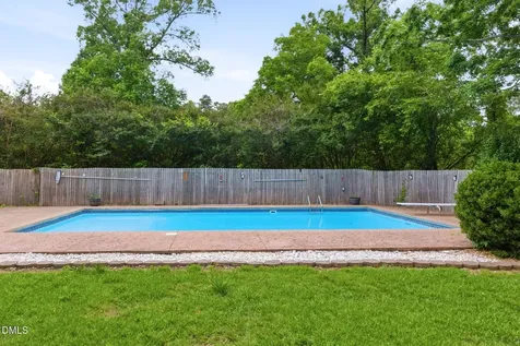3209 Marie Drive Raleigh NC 27604