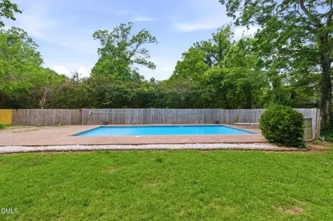 3209 Marie Drive Raleigh NC 27604