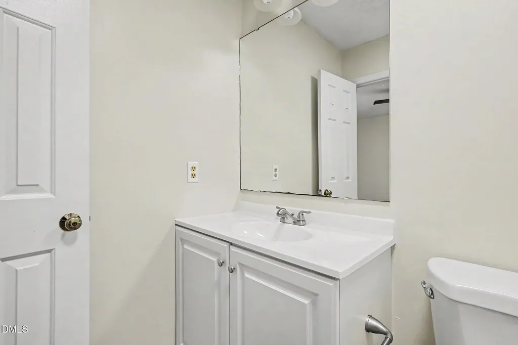 6509 English Oaks Drive Raleigh NC 27615