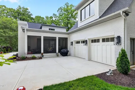 608 Webster Street Cary NC 27511