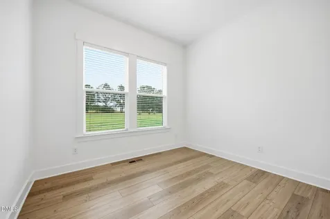 45 Scotland Drive Youngsville NC 27596