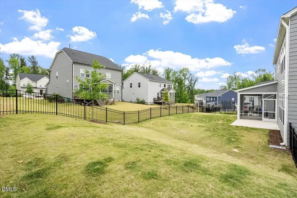 1829 Knights Crest Way Wake Forest NC 27587