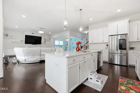 220 Leyton Lane Cary NC 27519