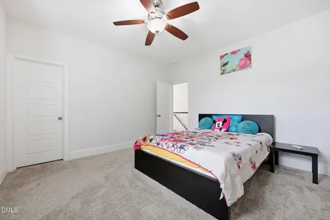 220 Leyton Lane Cary NC 27519