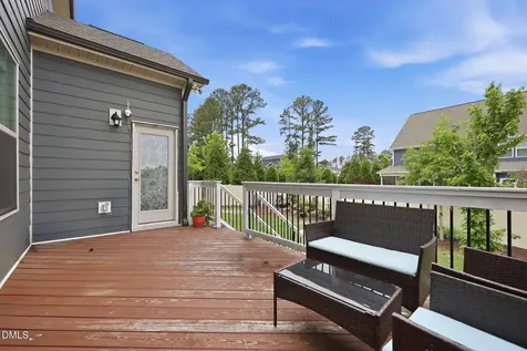 220 Leyton Lane Cary NC 27519