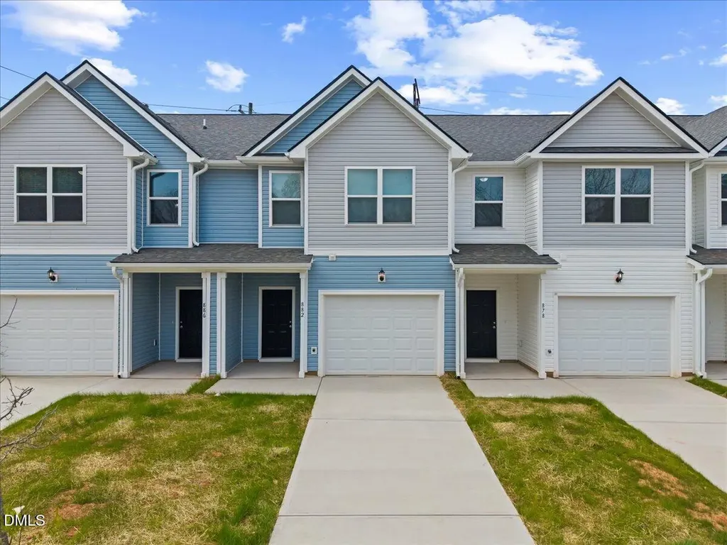 882 John Street Clayton NC 27520
