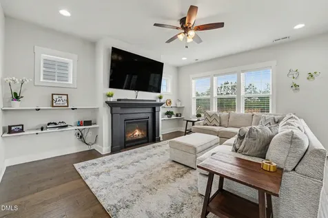 2420 Glade Mill Court Fuquay Varina NC 27526