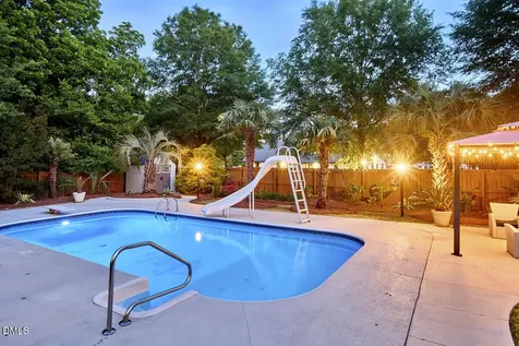 105 Weatherly Place Cary NC 27518