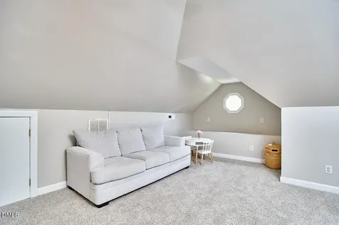 105 Weatherly Place Cary NC 27518