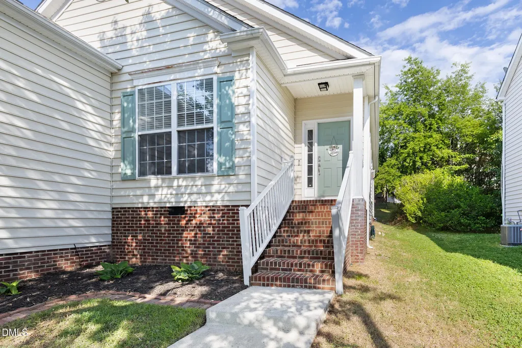 4917 Delta Lake Drive Raleigh NC 27612