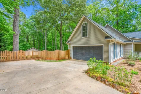 7187 Johns Point Court Liberty NC 27298