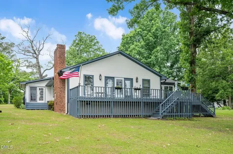 3007 Red Circle Willow Springs NC 27592