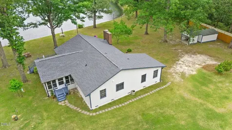 3007 Red Circle Willow Springs NC 27592