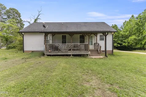 616 Trail End Lane Newton Grove NC 28366