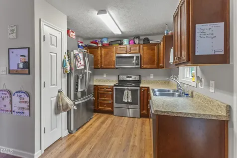 616 Trail End Lane Newton Grove NC 28366