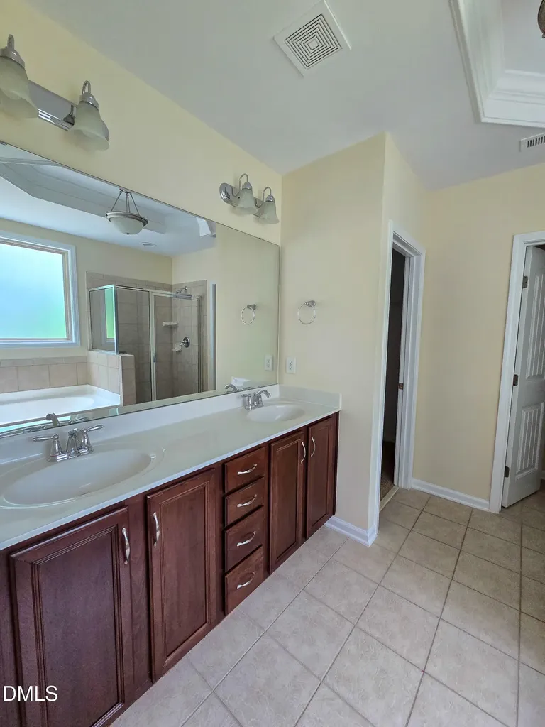 327 Scotlow Way Morrisville NC 27560