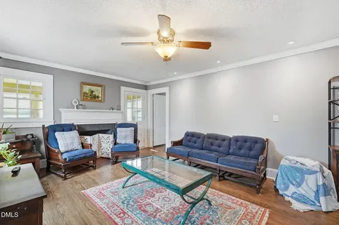 215 Home Avenue Graham NC 27253