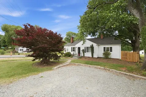 215 Home Avenue Graham NC 27253