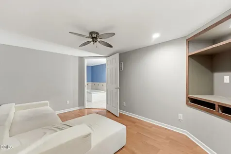215 Home Avenue Graham NC 27253