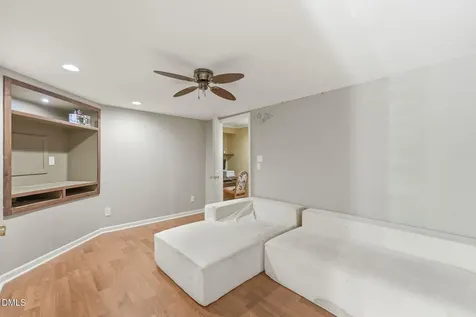 215 Home Avenue Graham NC 27253