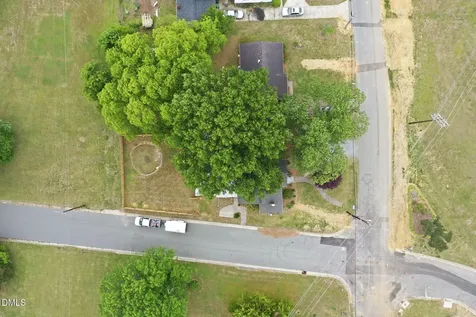 215 Home Avenue Graham NC 27253