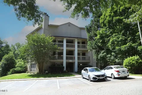 914 New Kent Place Cary NC 27511
