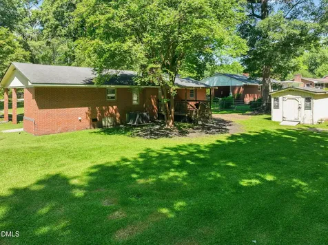 1529 Hwy 258 N Kinston NC 28504