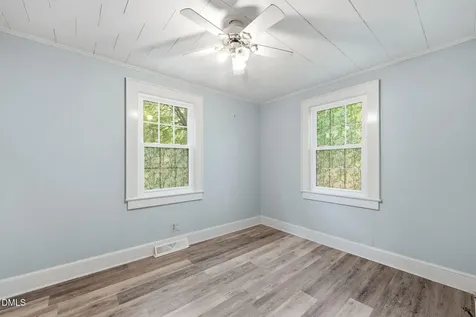 1627 Melody Lane Burlington NC 27215