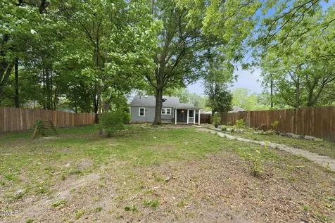 1627 Melody Lane Burlington NC 27215